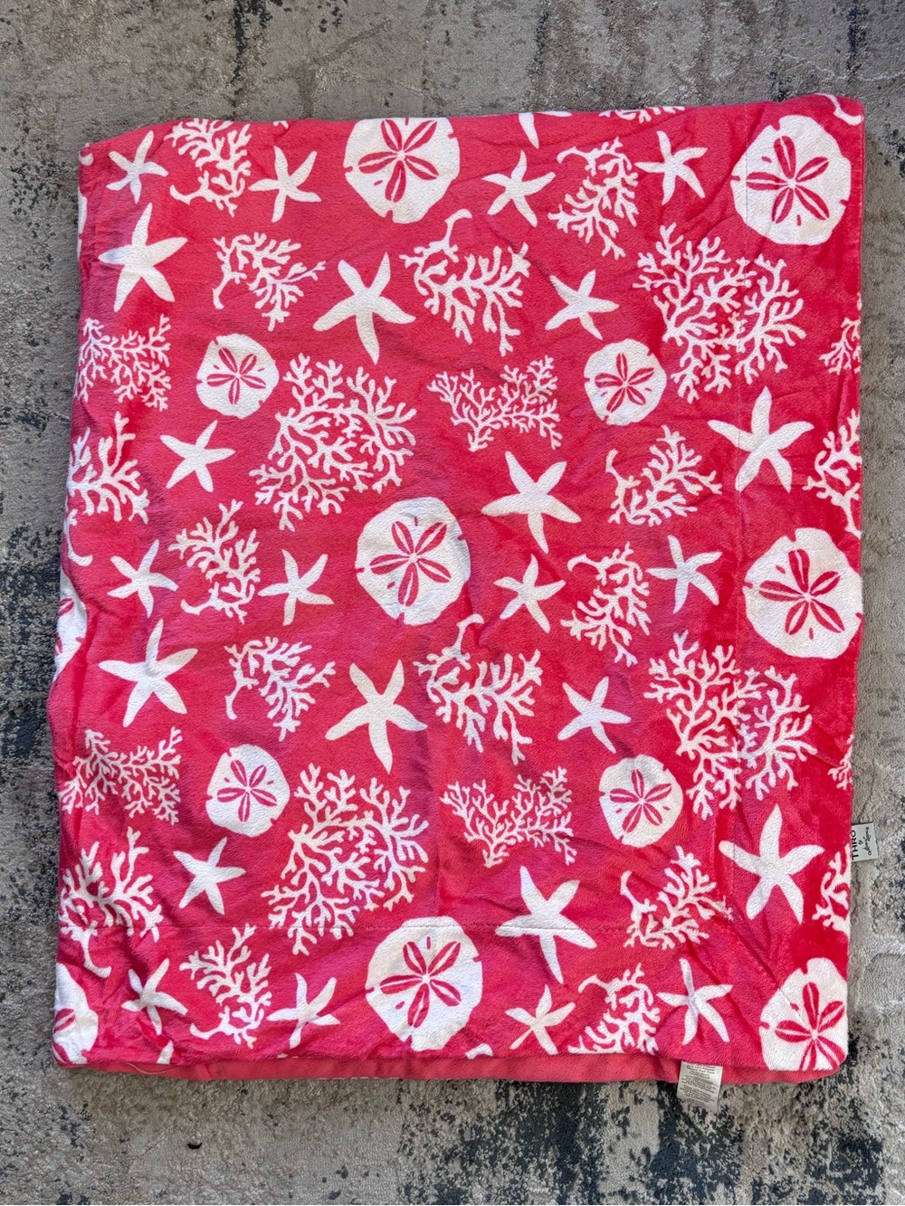 Throw blanket